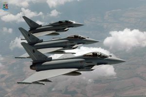 aerei militari in volo