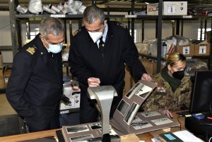 Visita SCSMA a Vigna - hangar