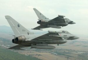 SCRAMBLE PER GLI EUROFIGHTER DEL 4° STORMO - Aeronautica Militare