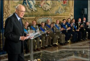discorso in evento di capo politico