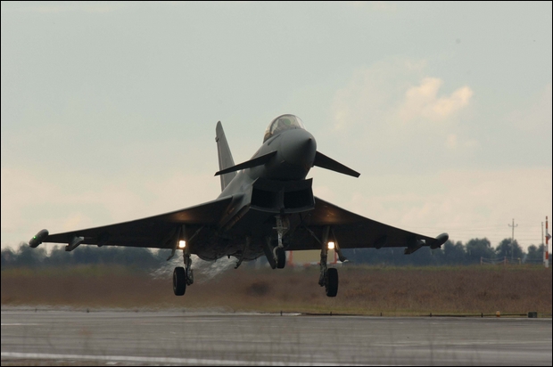 aereo al decollo