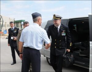 IL CAPO DEL IV REPARTO DI SMD IN VISITA A BRINDISI - Aeronautica Militare