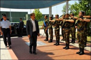 IL MINISTRO DELLA DIFESA IN VISITA AL COA/CAOC5 - Aeronautica Militare