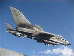 aereo militare in volo