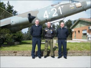foto tra militari