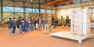 STUDENTI A LEZIONE DI LOGISTICA - Aeronautica Militare