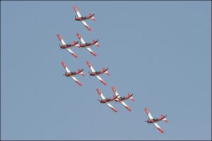 aerei militari in volo - patuglia acrobatica svizzera