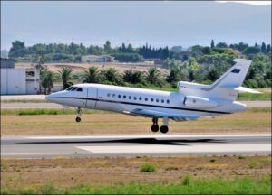 aereo al decollo