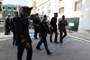 foto tra militari di alto grado