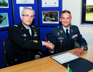 IL GENERALE DE PONTI NUOVO VICE DIRETTORE EAG - Aeronautica Militare