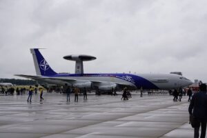CELEBRATO IL 35° ANNIVERSARIO DELLA NATO E3-A COMPONENT A GEILENKIRCHEN - Aeronautica Militare
