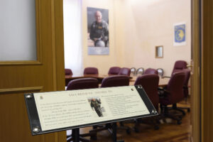 LA “SALA RIUNIONI” DIPMA INTITOLATA AL GEN. S.A. DANIELE TEI - Aeronautica Militare