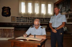 VISITA DEL COMANDANTE DELLA 2ª DIVISIONE AL CE.LO.M.A. DI ORTE - Aeronautica Militare