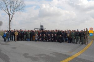 Foto-di-gruppo-dei-partecipanti