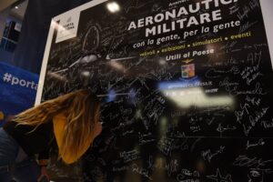 CON LA GENTE, PER LA GENTE”: PARTECIPAZIONE E COINVOLGIMENTO PER L'AERONAUTICA MILITARE A