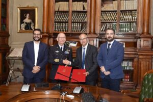 L’AERONAUTICA MILITARE IMPEGNATA IN PRIMA LINEA NEL PIANO DI AZIONE PER IL CONTRASTO DEI ROGHI DEI RIFIUTI