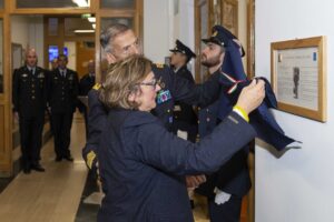 INTITOLAZIONE DELLA SALA RIUNIONI DEL COMANDO LOGISTICO AL MAGG. ORLANDI - Aeronautica Militare