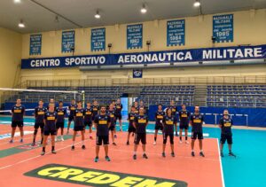 PALLAVOLO: UNA SELEZIONE NAZIONALE ALLIEVI MASCHILE AL LAVORO A VIGNA DI VALLE - Aeronautica