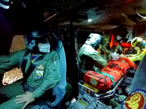 SOCCORSO AEREO: TRASPORTATO NELLA NOTTE UN UOMO INFORTUNATO NEL PARCO REGIONALE