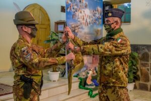 Afghanistan_Passaggio-del-Gagliardetto