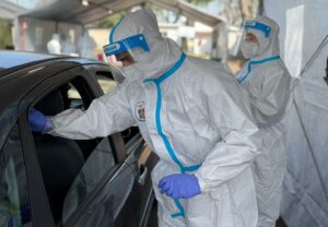 COVID19: 50.000 TAMPONI AL DRIVE THROUGH DELLA DIFESA DI MILANO LINATE - Aeronautica Militare