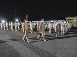 KUWAIT: IL SOTTOSEGRETARIO MULÈ INCONTRA IL CONTINGENTE ITALIANO – NSM