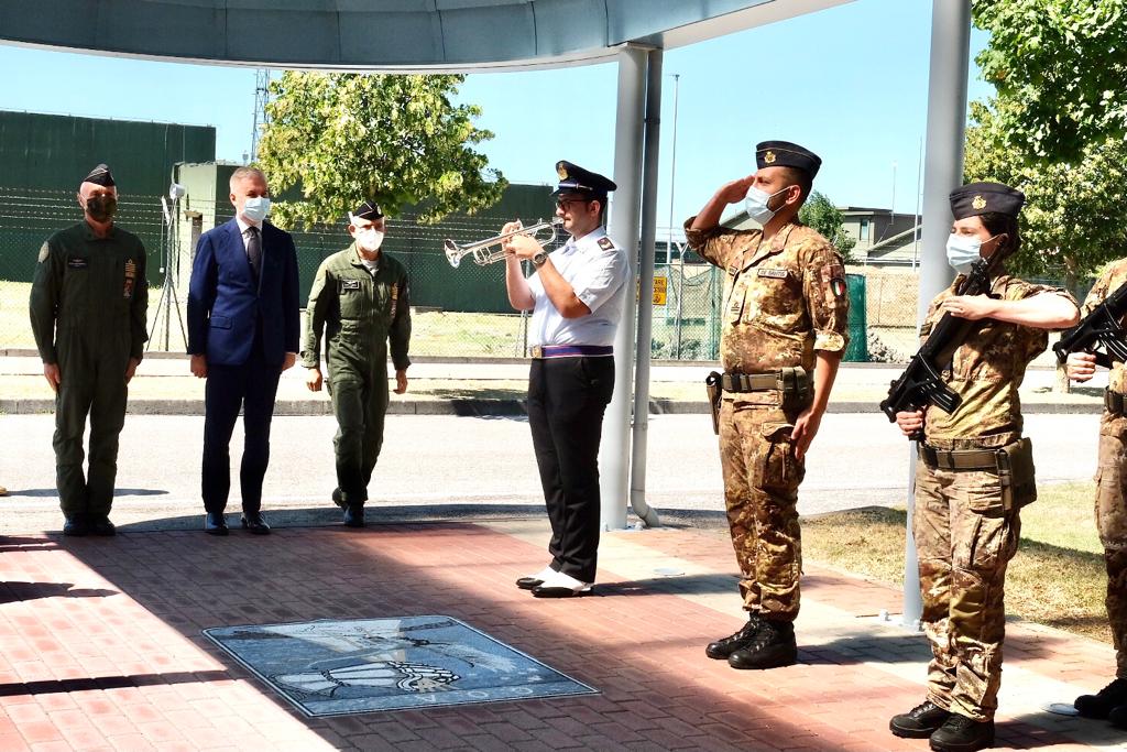 IL MINISTRO DELLA DIFESA LORENZO GUERINI AL COMANDO OPERAZIONI AEROSPAZIALI - Aeronautica Militare