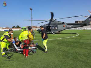 RICERCA E SOCCORSO: DONNA RECUPERATA DA EQUIPAGGIO DELL'82° CENTRO C.S.A.R. NELLA RISERVA DELLO “ZINGARO” (TP) - Aeronautica Militare