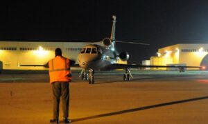 VOLO UMANITARIO PER UNA PICCOLA PAZIENTE - Aeronautica Militare