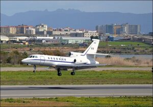 decollo aereo militare