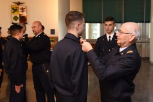 ACCADEMIA AERONAUTICA: GLI ASPIRANTI DEL CORSO URANO V PROMOSSI SOTTOTENENTI - Aeronautica Militare