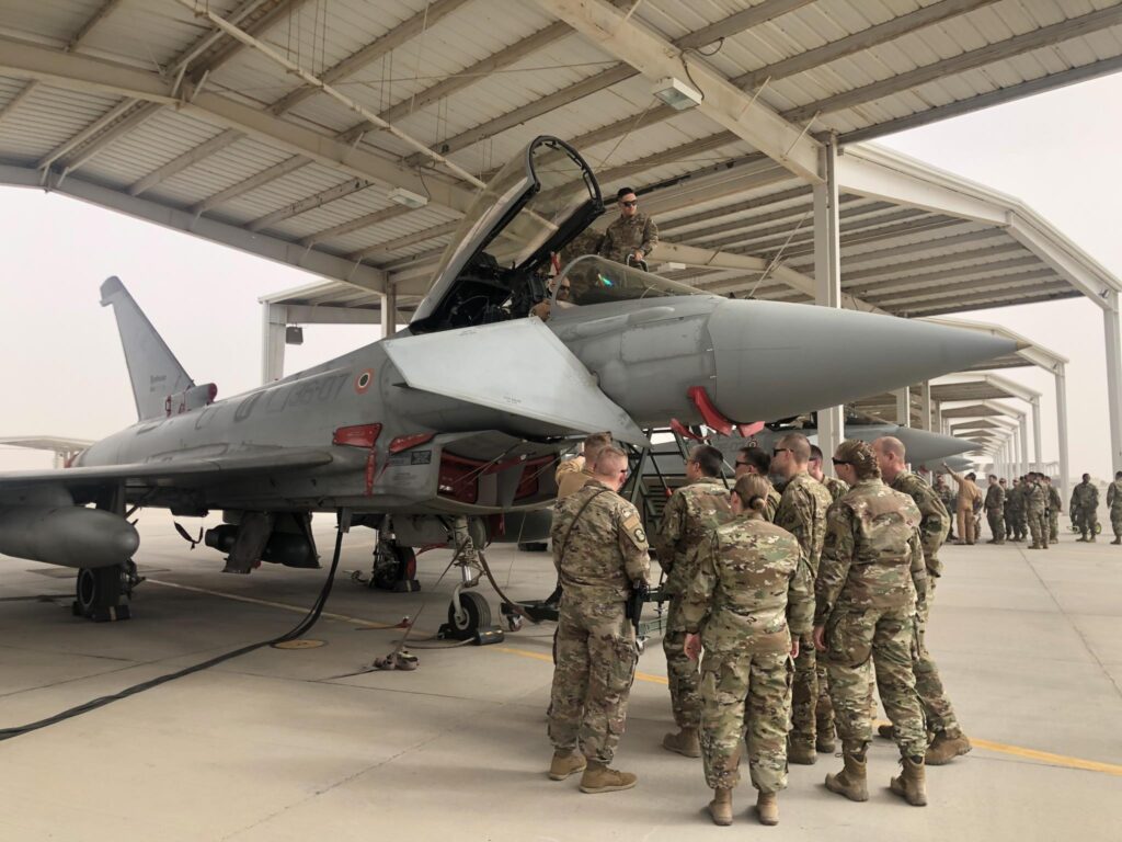 MISSIONE IN KUWAIT: VISITA AL TASK GROUP TYPHOON - Aeronautica Militare