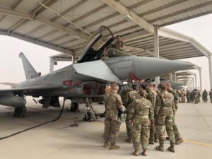 MISSIONE IN KUWAIT: VISITA AL TASK GROUP TYPHOON - Aeronautica Militare