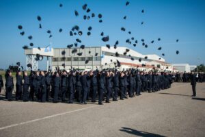 I 143 ALLIEVI DELL'AERONAUTICA MILITARE DEL 19° CORSO NORMALE ZEPHIR PROMOSSI MARESCIALLI DI TERZA CLASSE - Aeronautica Militare