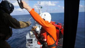 soccorso in aereo su nave