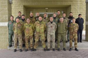 1I frequentatori del tirocinio con i tutor del DLMC