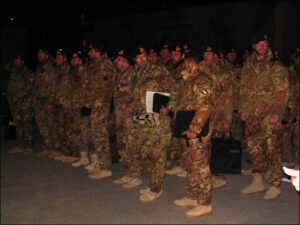 militari in notturna