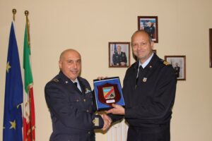 IL GEN. SALVESTRONI AL 114° DEPOSITO SUSSIDIARIO - Aeronautica Militare