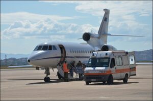 TRASPORTO SANITARIO DA ELMAS A ROMA - Aeronautica Militare