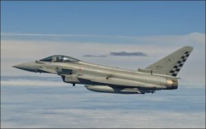 aereo militare in volo