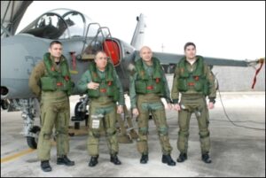 GEN. S.A. POLLICE AL 32° STORMO - Aeronautica Militare