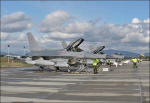aerei su terraferma - CONCLUSA LA "WINTER HIDE" A GROSSETO - Aeronautica Militare