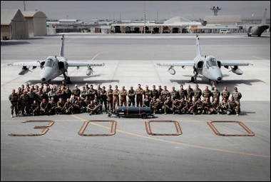 Foto di gruppo - celebrativa-delle-3000-ore-di-volo