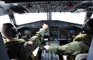 5.Gen Fantuzzi in volo con P 72A del 41 Stormo di Sigonella