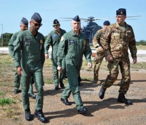 IL CAPO DI STATO MAGGIORE DELL'AERONAUTICA MILITARE IN VISITA AL 16° STORMO - Aeronautica Militare