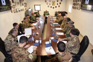 IL COMANDANTE DELLA SQUADRA AEREA IN VISITA ALL'AEROPORTO DI AVIANO - Aeronautica Militare