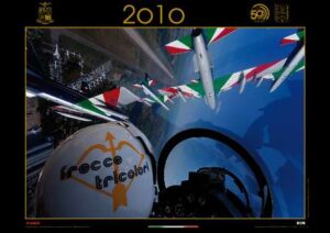 FRECCE TRICOLORI: NUOVA FORMAZIONE 2010 - Aeronautica Militare