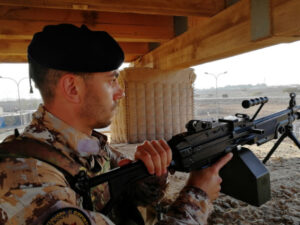 GIBUTI: FUCILIERI DELL'ARIA A PROTEZIONE DELLA BASE ITALIANA - Aeronautica Militare