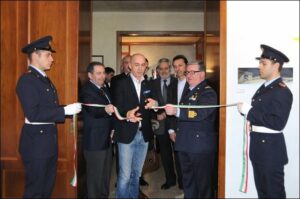 taglio del nastro