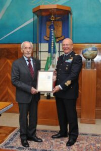 IL CAPO DI SMA INCONTRA IL COMANDANTE VOLPI - Aeronautica Militare